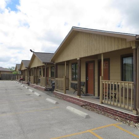 Kenedy Country Inn Extérieur photo